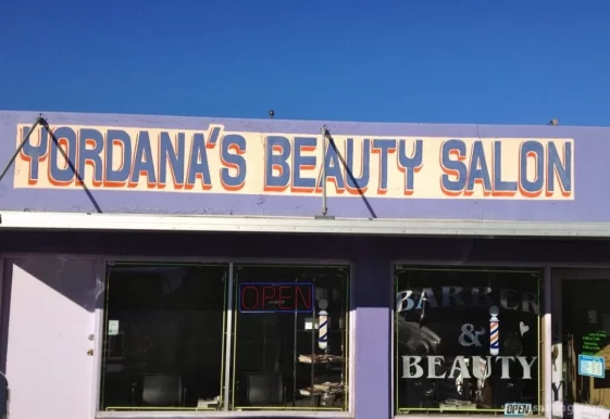 Ana's Beauty Salon, Phoenix - Photo 2