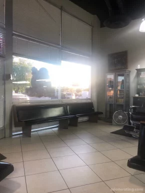 Frank's Barber Shop, Phoenix - Photo 4