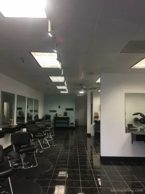 Sal’s hair salon, Phoenix - Photo 8