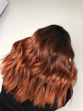 Lauren Massahos Hair, Phoenix - Photo 7