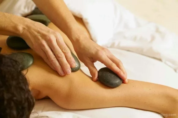 Hand and Stone Massage and Facial Spa, Plano - Photo 6