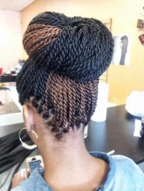 AfroLy Hair Salon - African Hair Braiding Salon, Raleigh - Photo 4
