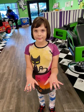 Sharkey's Cuts for Kids-N Raleigh, Raleigh - Photo 2