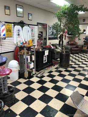 Dean's Barber Shop, Raleigh - Photo 2