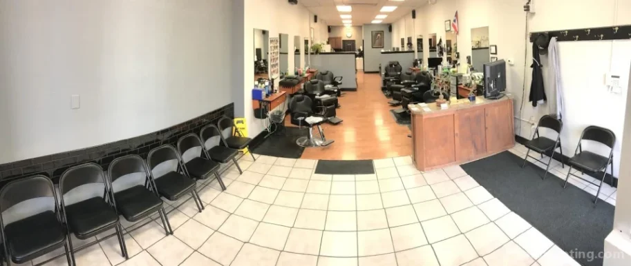 Upper Cuts Barber Shop, Rochester - Photo 2