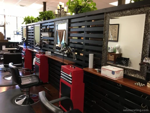 Santangelo's Salon & Barber, Roseville - Photo 8