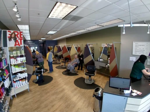Great Clips, Roseville - Photo 1