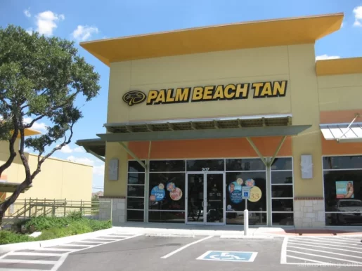 Palm Beach Tan, San Antonio - Photo 5