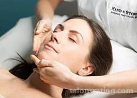 Hand and Stone Massage and Facial Spa, San Antonio - Photo 4