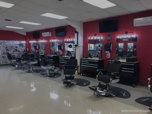 Clipperholics Barber Shop, San Antonio - Photo 2