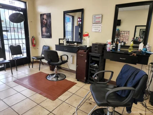 Styles Beauty Salon, San Antonio - Photo 2