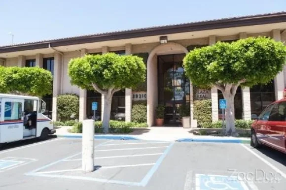 Aveda Integrative Medical Center: Deepti Saxena, MD, San Bernardino - Photo 7