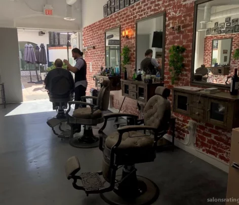 Vinny's Barber Shop La Jolla, San Diego - Photo 2