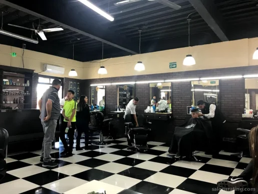 Noble & Fine Barbershop, San Diego - Photo 2