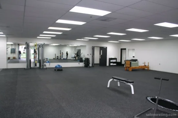 Evolve Physical Therapy + Advance Wellness, San Diego - Photo 3