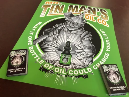 Mr. Tin Man's CBD Oil @ Defined Cuts, San Diego - Photo 4