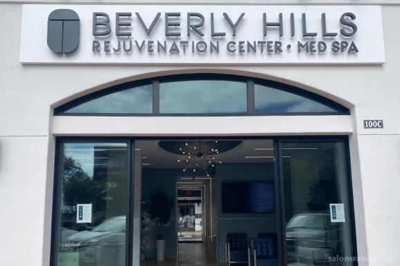Beverly Hills Rejuvenation Center - La Jolla, San Diego - Photo 7