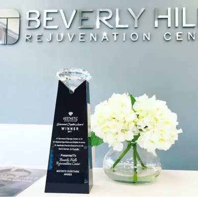 Beverly Hills Rejuvenation Center - La Jolla, San Diego - Photo 3