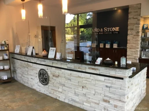 Hand & Stone Massage and Facial Spa, Sandy Springs - Photo 4