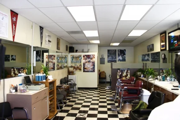 Mission Square Barber Shop, San Jose - Photo 3