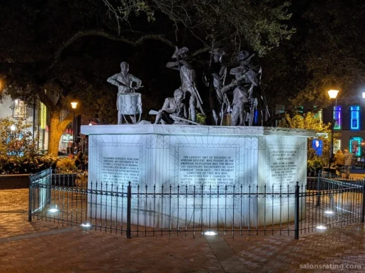 Haitian Monument, Savannah - Photo 3