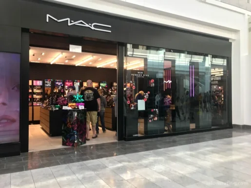 MAC Cosmetics, Scottsdale - Photo 3