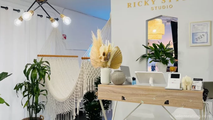 Ricky Styles Studio, Seattle - Photo 8