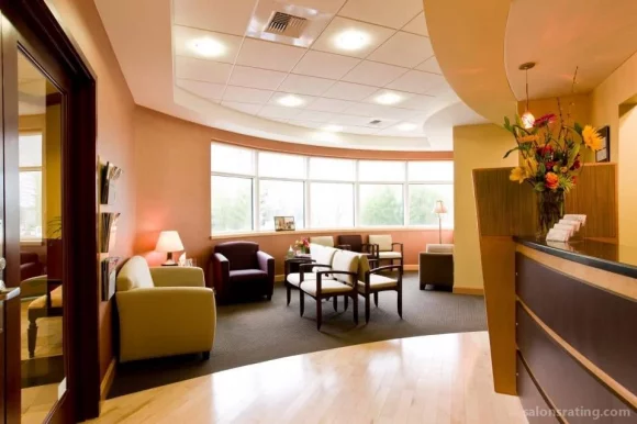 Pacific Dermatology & Cosmetic Center, Seattle - Photo 7