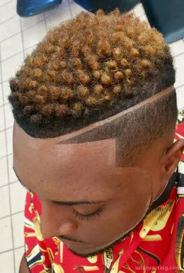 Trendsetters Hair Gallery, South Bend - Photo 4