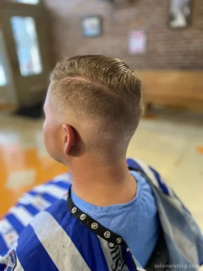 Professional Cuts & Styles, St. Louis - Photo 3