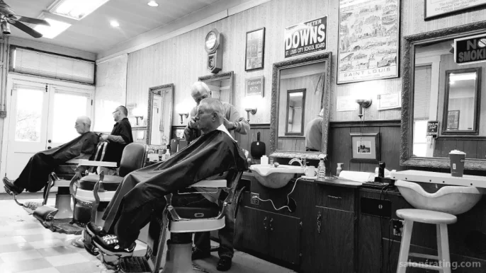 Soulard Barber Shop, St. Louis - Photo 4