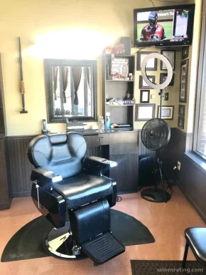 Tapers Barber & Beauty Salon, St. Louis - Photo 1