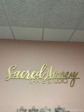 Sacred Honey Spa & Studio, St. Louis - Photo 2