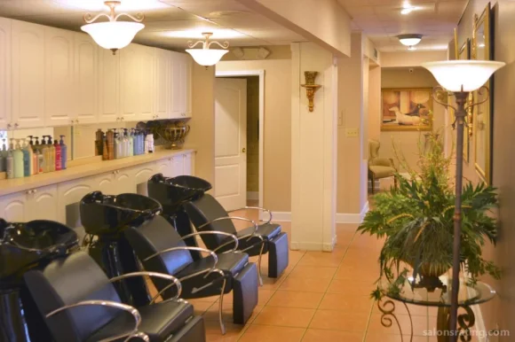 Change of Pace hair salon suites, Tallahassee - Photo 1