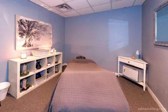 Essentials Massage and Facials - South Tampa, Tampa - Photo 4
