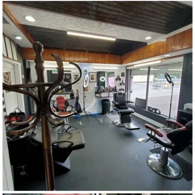 The vintage barbershop of seminole heights, Tampa - Photo 1