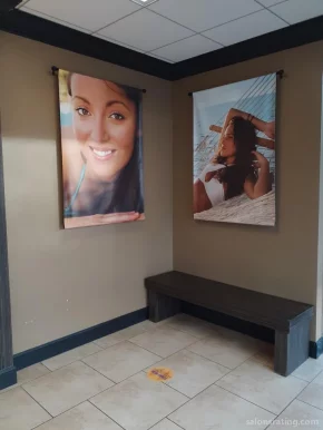 Zoom Tan - Tanning Salon, Tampa - Photo 1