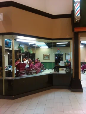Frank's Barber Shop, Tempe - Photo 3