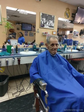 Chavez Barber Shop, Tempe - Photo 3