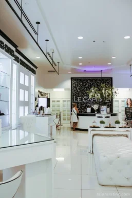 Le Caprice Advanced Cosmetic Solutions, Thousand Oaks - Photo 2