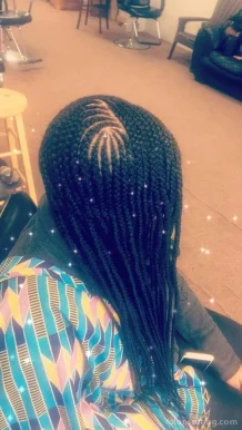 Moya African Hair Braiding and weaving, Toledo - Photo 4
