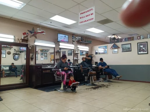 Humphrey's Barbershop, Tucson - Photo 2