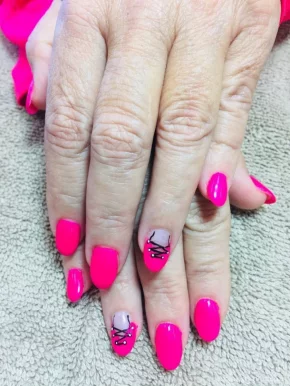 Queen Nails By Mindy, Tucson - Photo 8