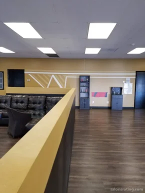 Barber Lounge and Salon, Victorville - Photo 3