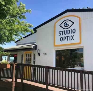 Studio Optix, Virginia Beach - Photo 2