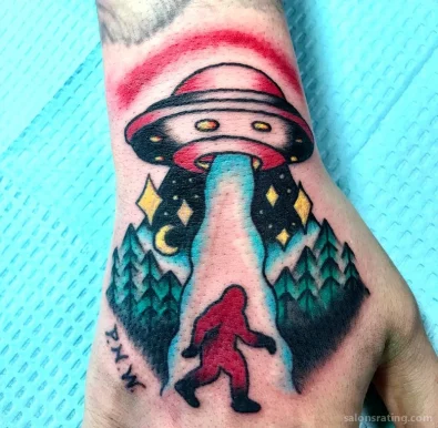 Top hat Tattoo, Washington - Photo 4