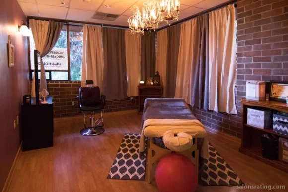 The Faithful Massage Therapist, Washington - Photo 1