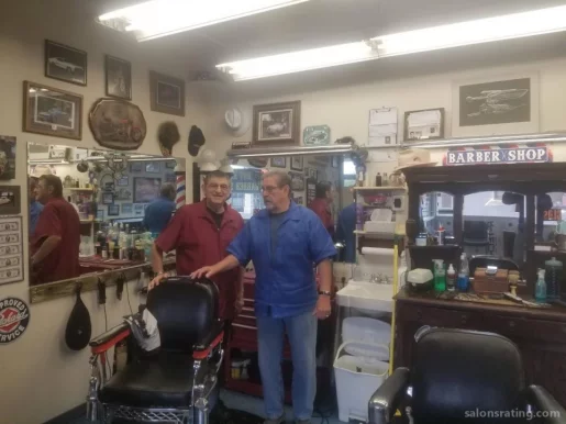 Hot Rod Barber Shop, Washington - Photo 3