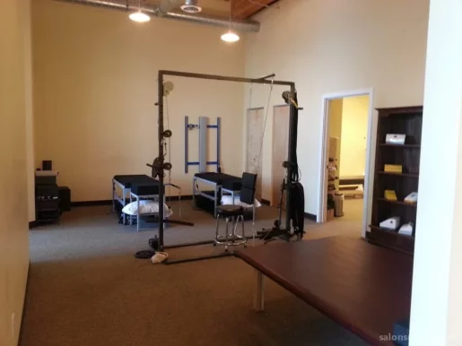Holt Chiropractic & Massage, Washington - Photo 4