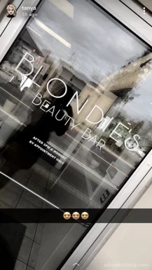Blondie's Beauty Bar, Washington - Photo 2